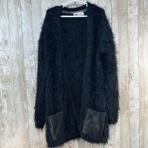H&M Girls Black Fuzzy 3/4‎ Lenght Cardigan Faux Leather Pockets Youth Size 8 10